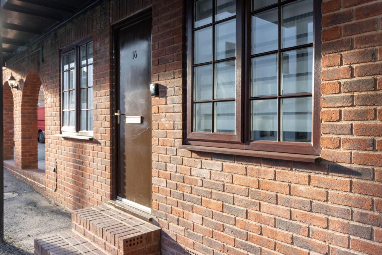 Spacious City Centre Apt Near Cathedral Exeter Eksteriør bilde